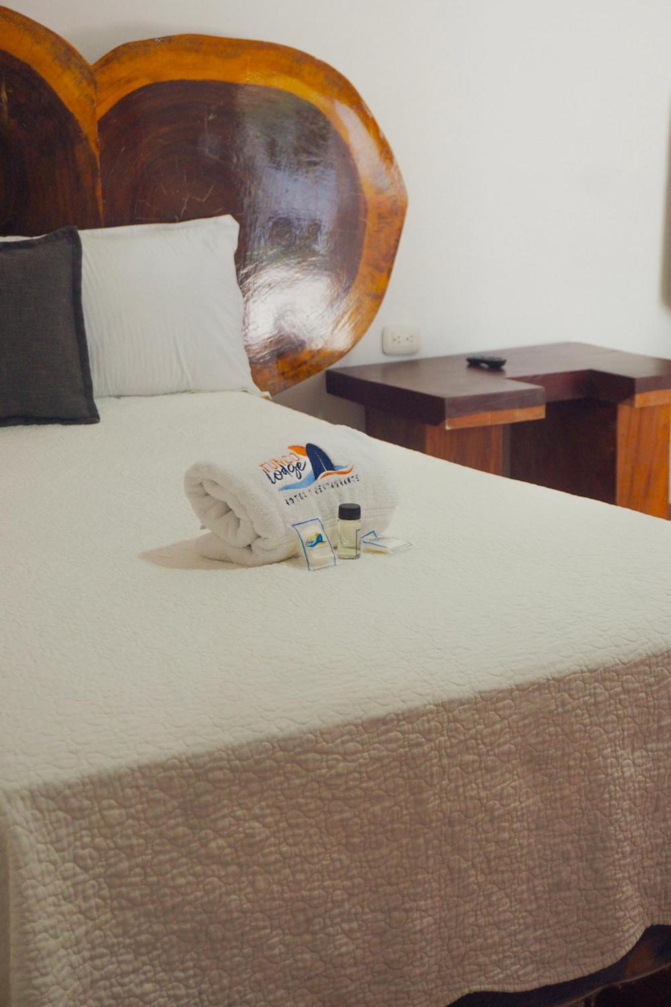 Hotel Tunco Lodge ラ・リベルタード エクステリア 写真
